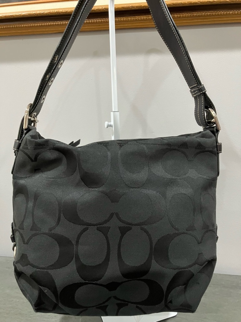 Coach Signature Black Shoulder Bag